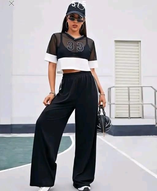 Women's Hight Waist Wide-Leg Jogger Pant Black & White Stripe.